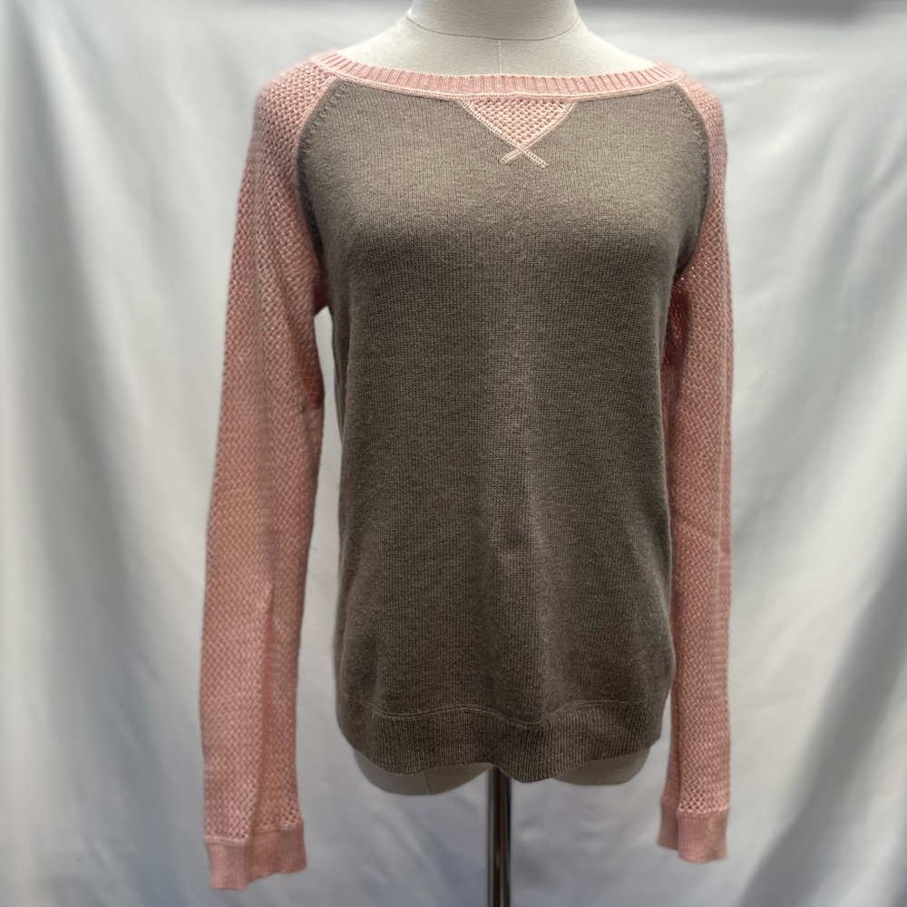 GAP Dorito Color Block Sweater Brown with Peach Sleeves Sz Small